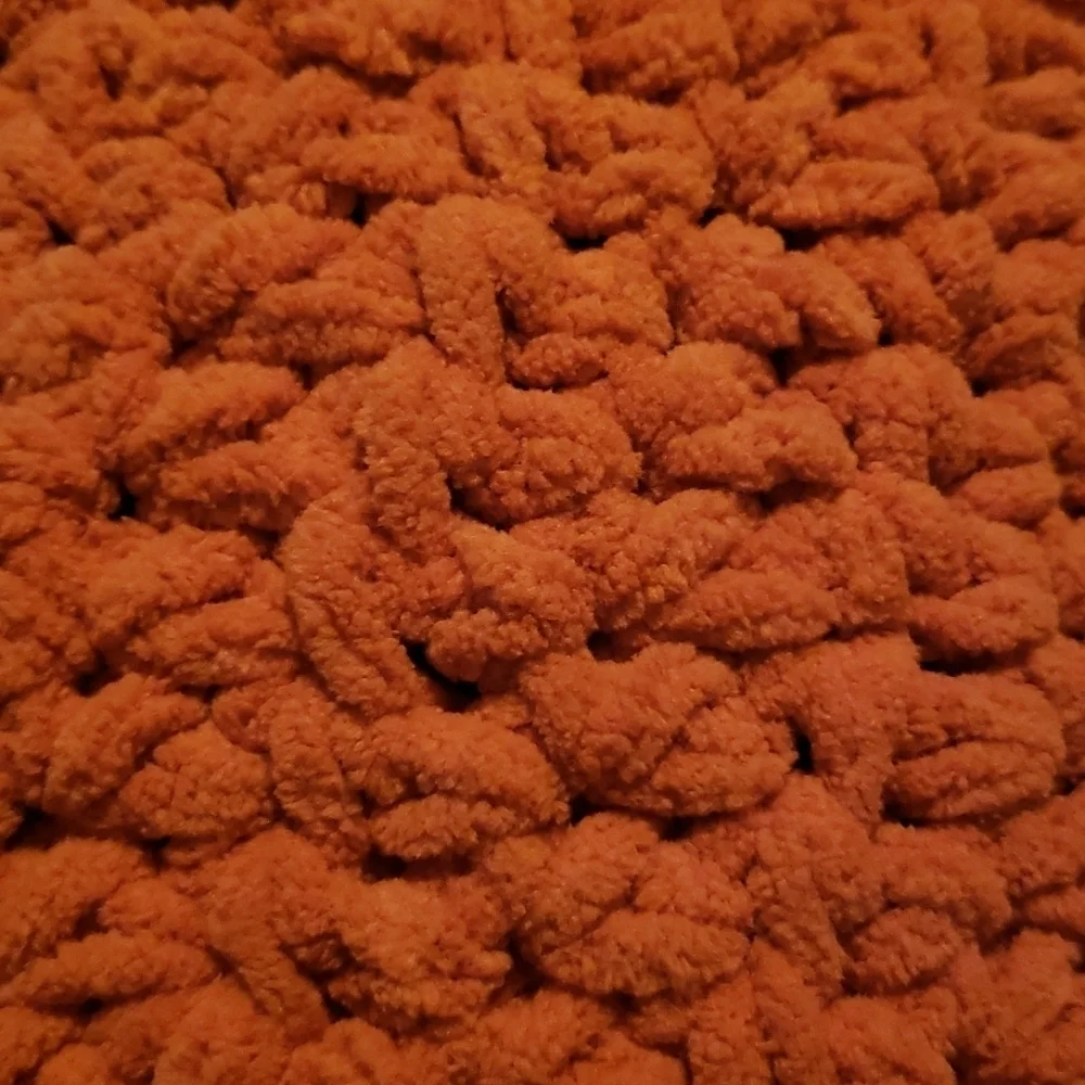 NEW- Handmade Chunky Fall Blanket- Burnt Orange - Picture 6 of 6
